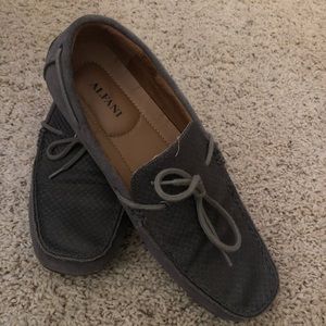Great Alfani casual shoes size 9